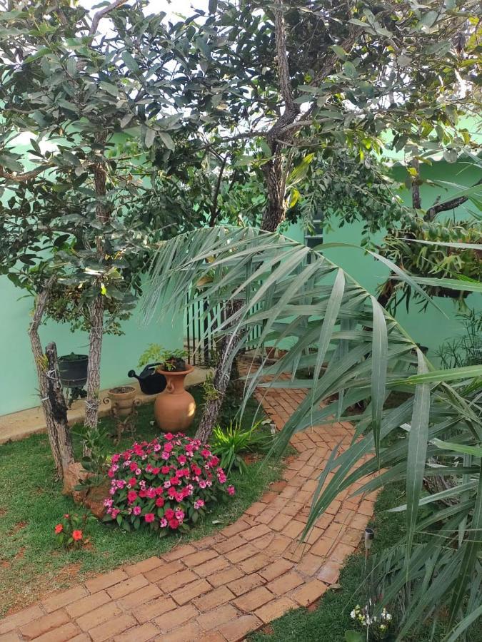 Flores Do Cerrado Alto Paraiso de Goias Exterior photo